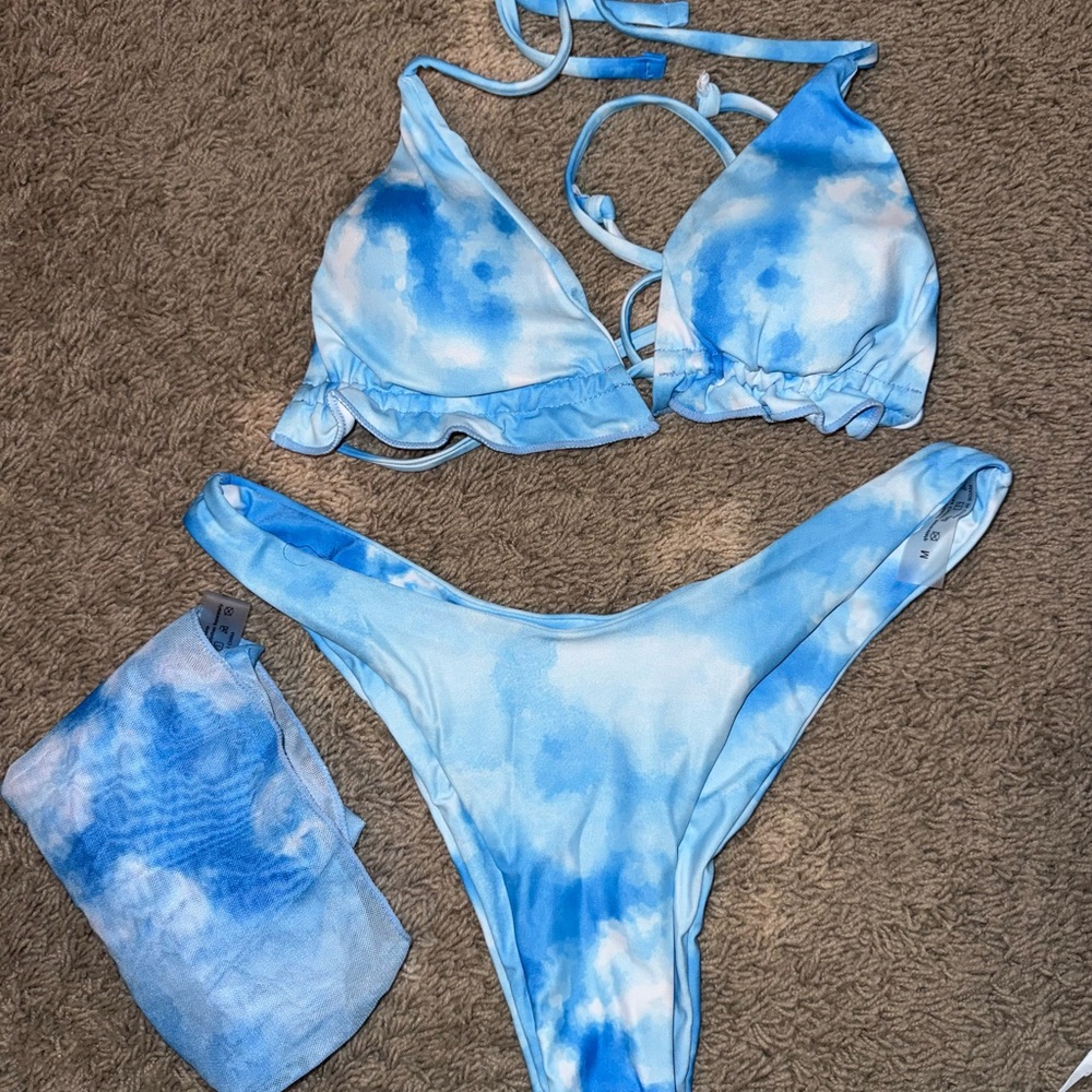 Blue Tie-Dye Bikini Set with Sarong